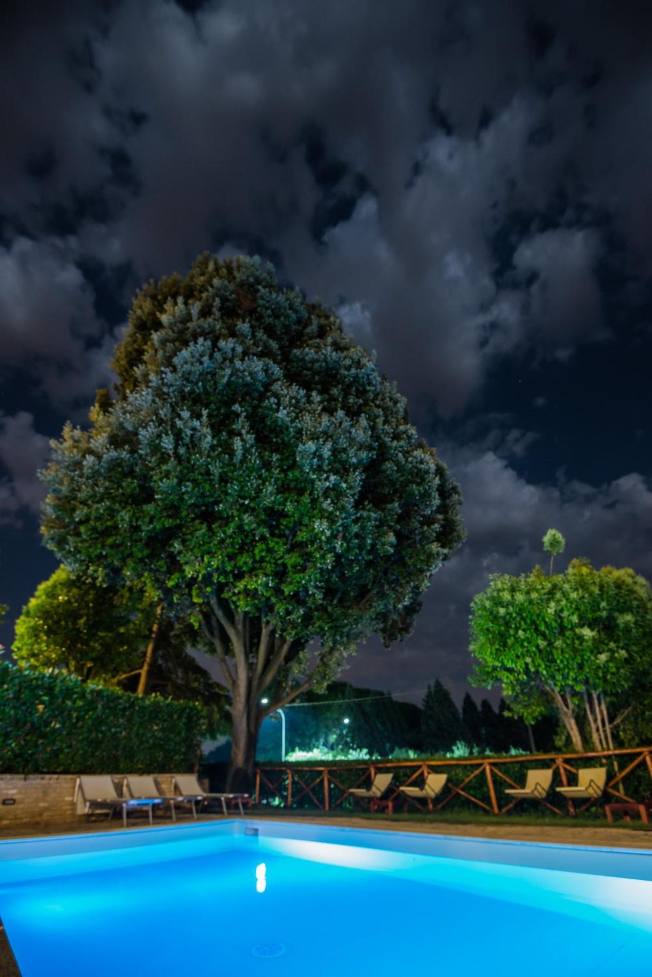 Borgocuore Todi Buitenkant foto
