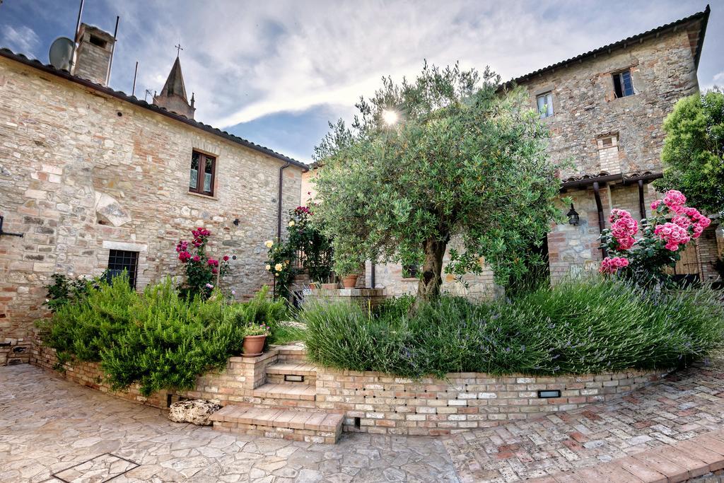 Borgocuore Todi Buitenkant foto