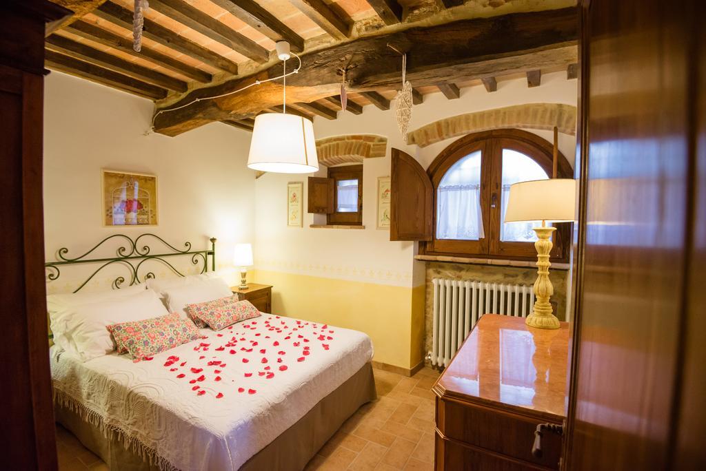 Borgocuore Todi Buitenkant foto