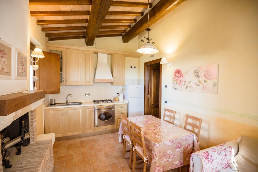 Borgocuore Todi Buitenkant foto